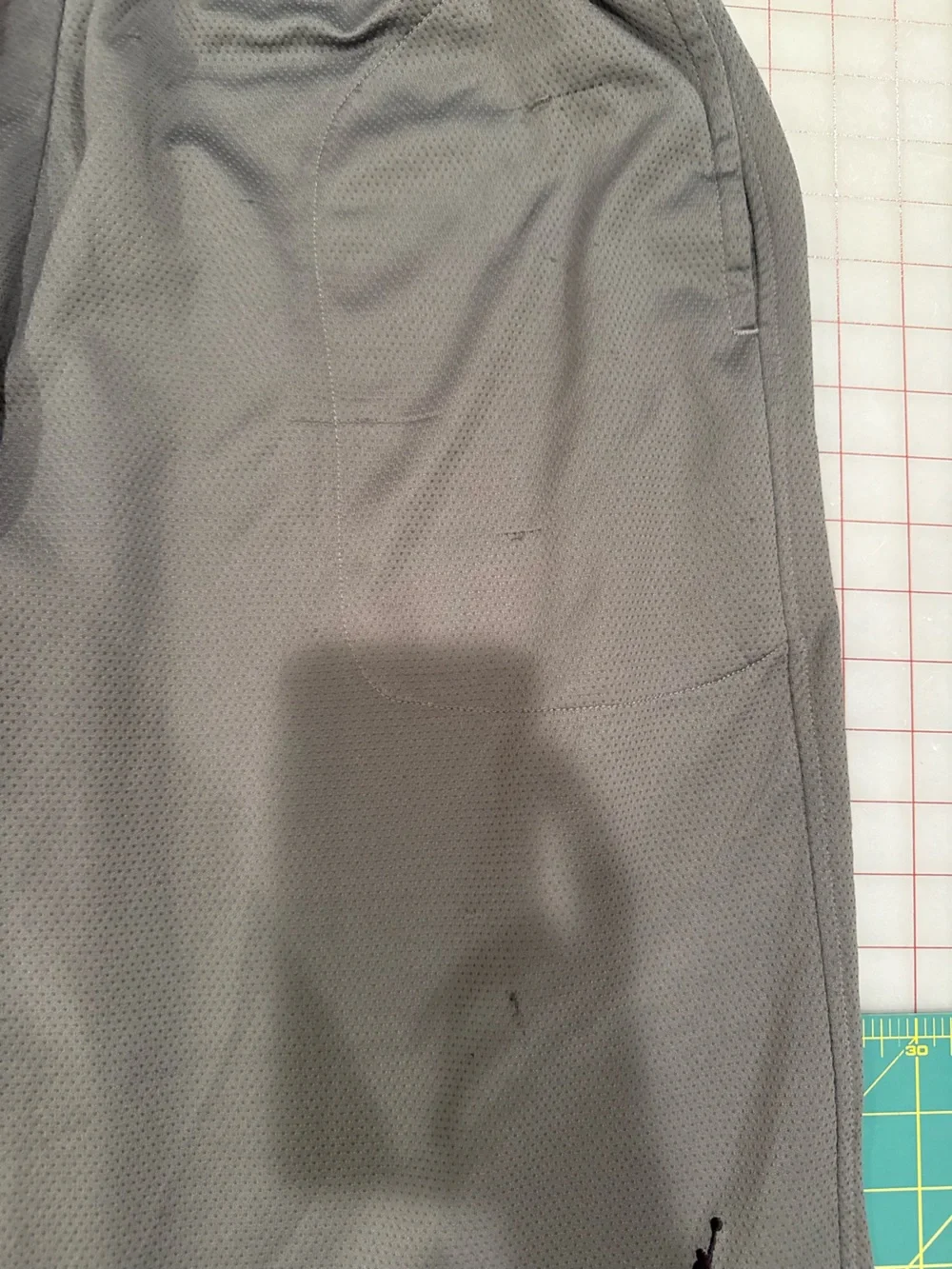 Jordan Men's Gray Athletic Joggers - Picture 3 of 13